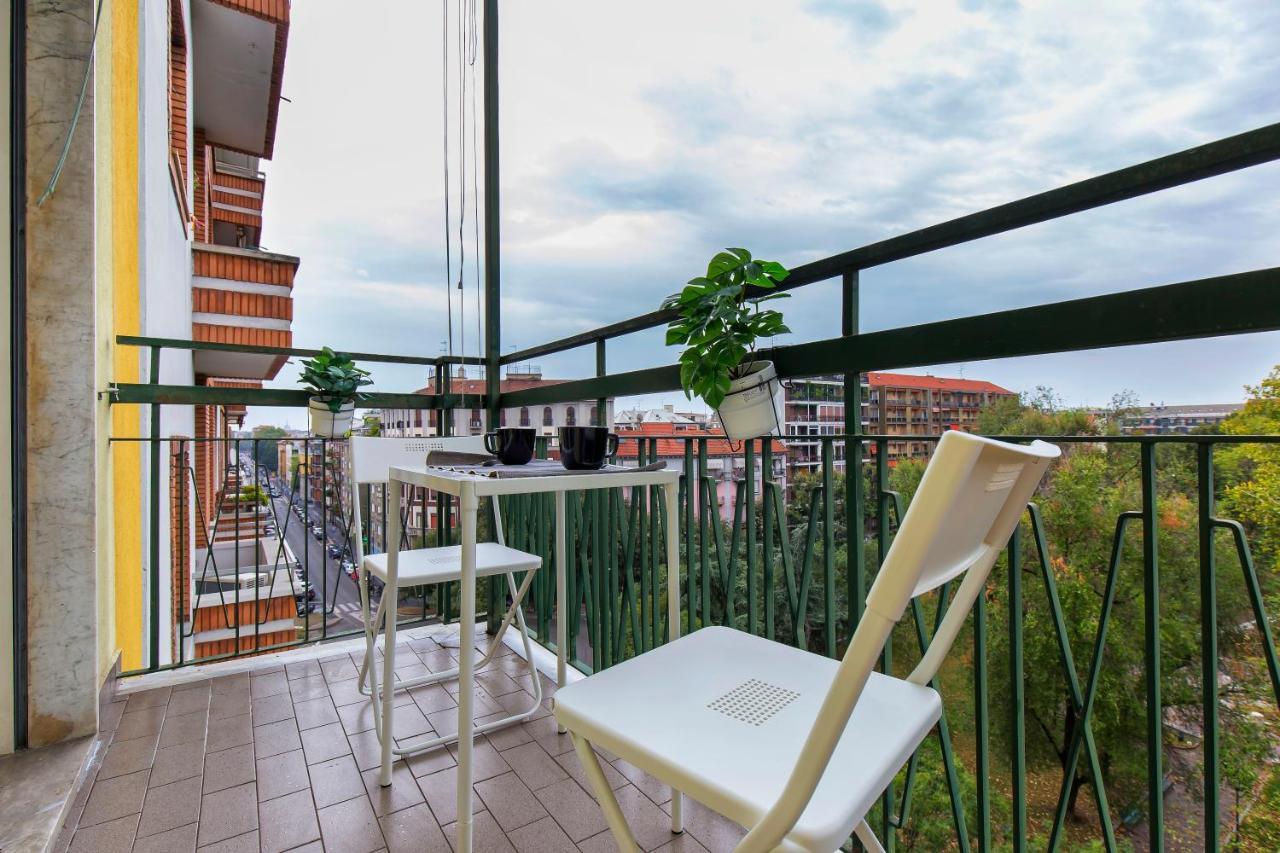 Modern & Bright 2 Bedroom Flat 50M From M4 Stop Mailand Exterior foto